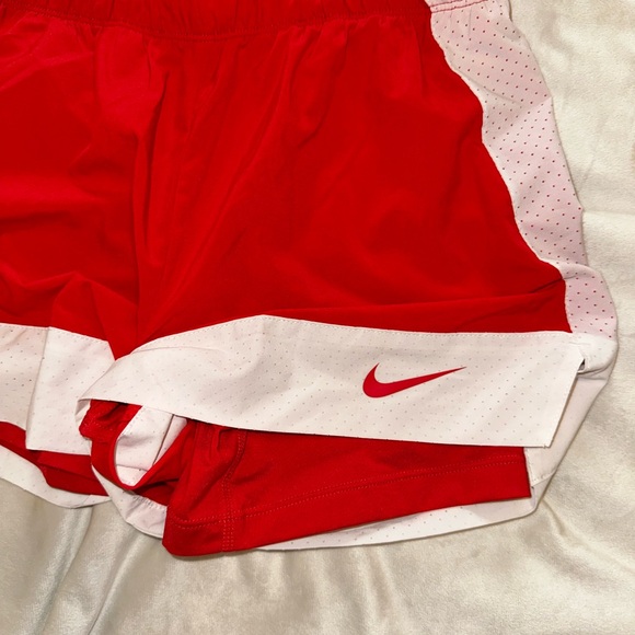 Nike Women's Vibrant Red and White Athletic Shorts - Picture 4 of 4